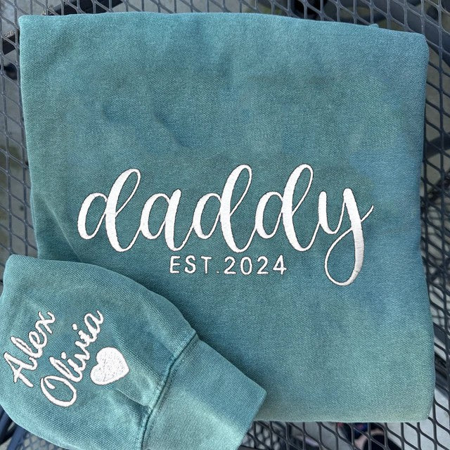 Custom Daddy Embroidered Sweatshirt Hoodie With Date | Father's Day Gift